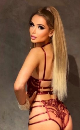 Алена Кравец