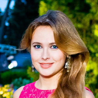 Анна Горшкова