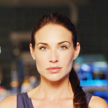 Клэр Форлани