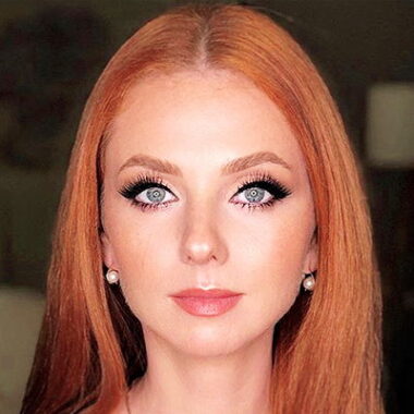 Лена Катина