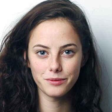 Кая Скоделарио