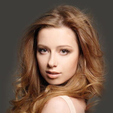 Юлия Савичева