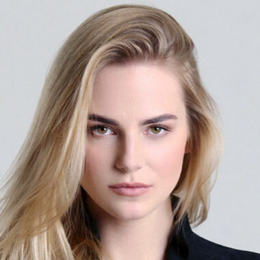 Линда Лапиньш