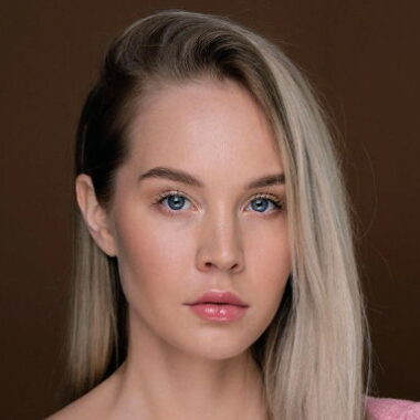 Натали Гурманова