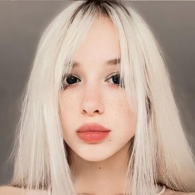 Карина Симбочка