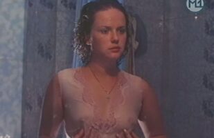 Александра Яковлева