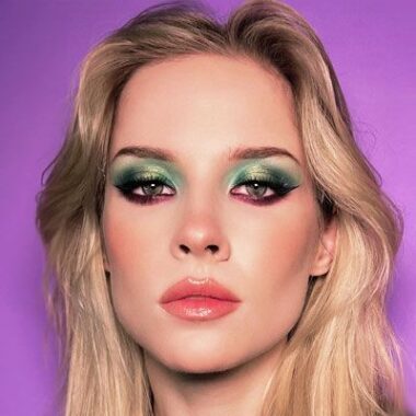 Полина Давыдова