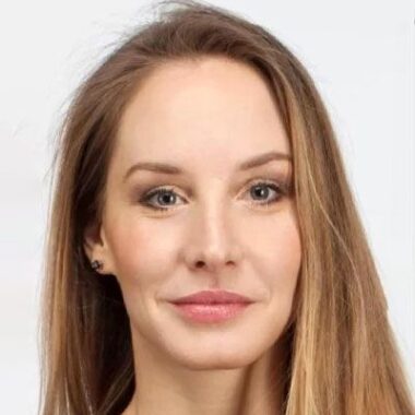 Елена Карпова