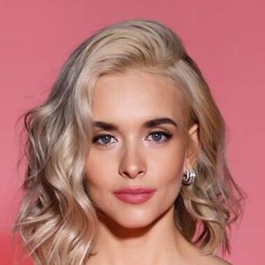 Александра Воробьева