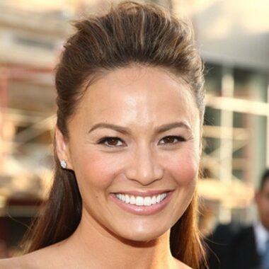 Мун Бладгуд